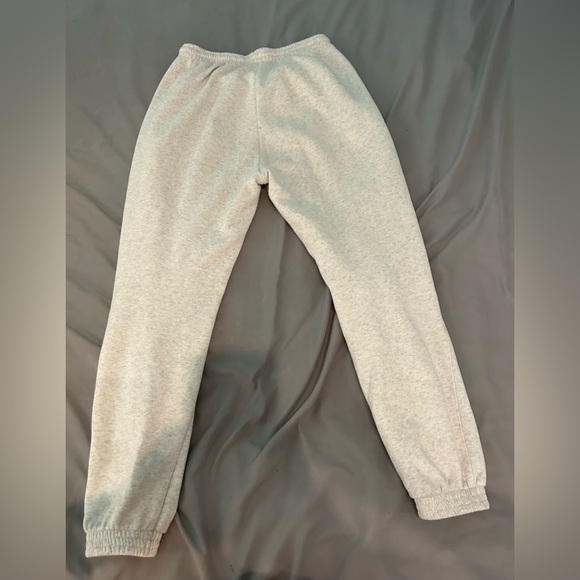 H&M size small sweatpants - Picture 2 of 3